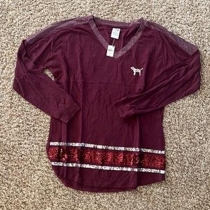 never before worn NWT Victoria’s Secret PINK long sleeve shirt size medium